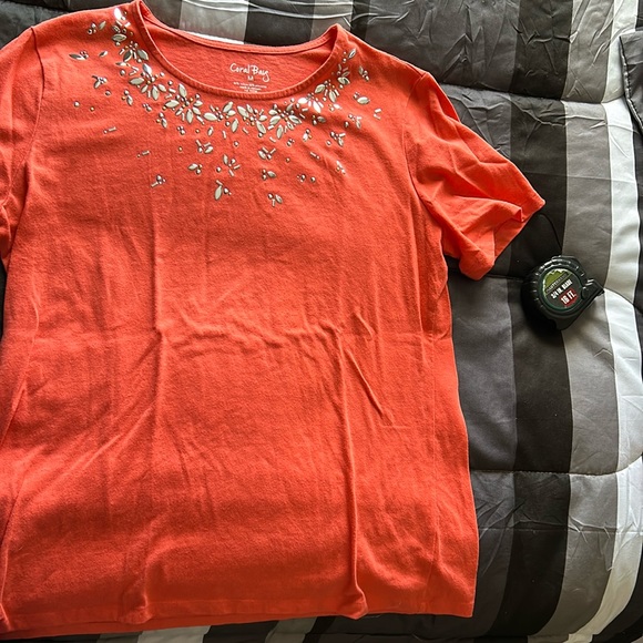 Coral short sleeve TShirt - Picture 1 of 3